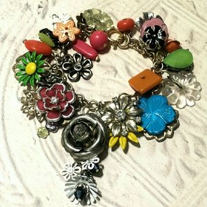 Vintage Handmade Colorful Flower Charm Bracelet A